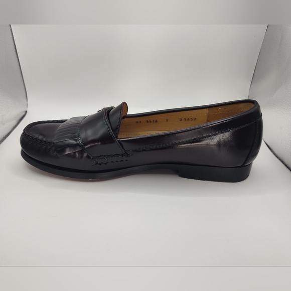 Cole Haan City Mens Loafers Pinched Buckle Tasseled Slip On Size 9 Shoe Burgundy - Picture 5 of 12